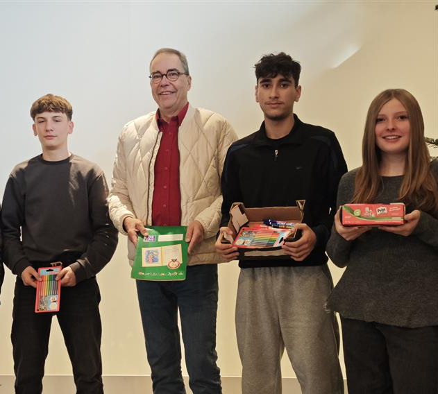 Sachspenden der Bücherstube Adelsdorf